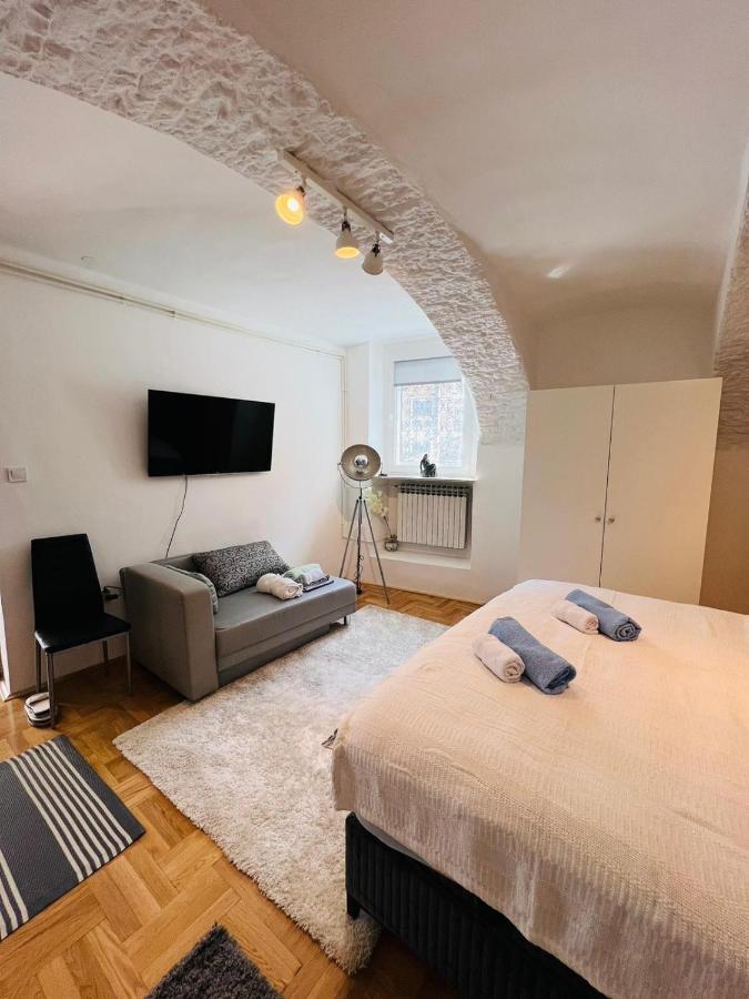 Downtown Secret Apartment Zagreb Exterior foto