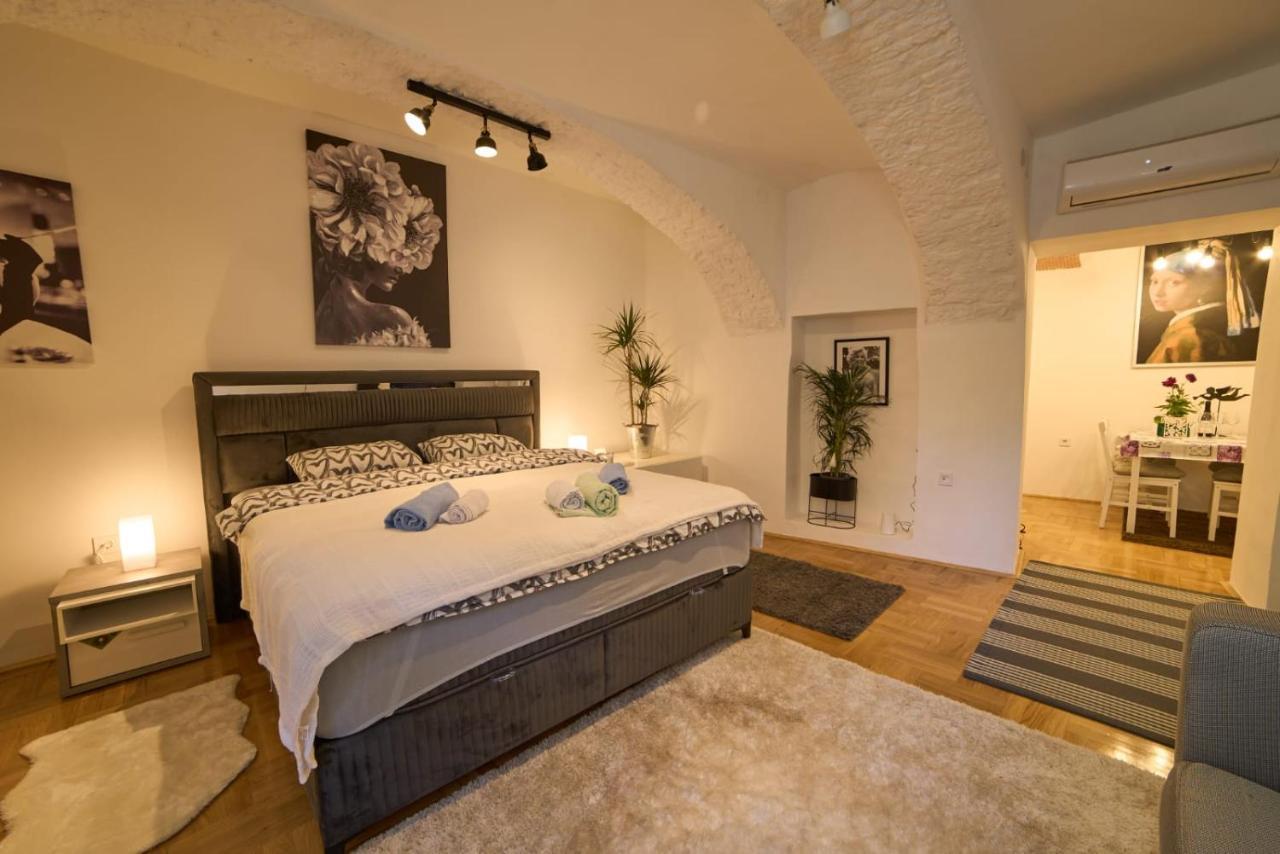 Downtown Secret Apartment Zagreb Exterior foto